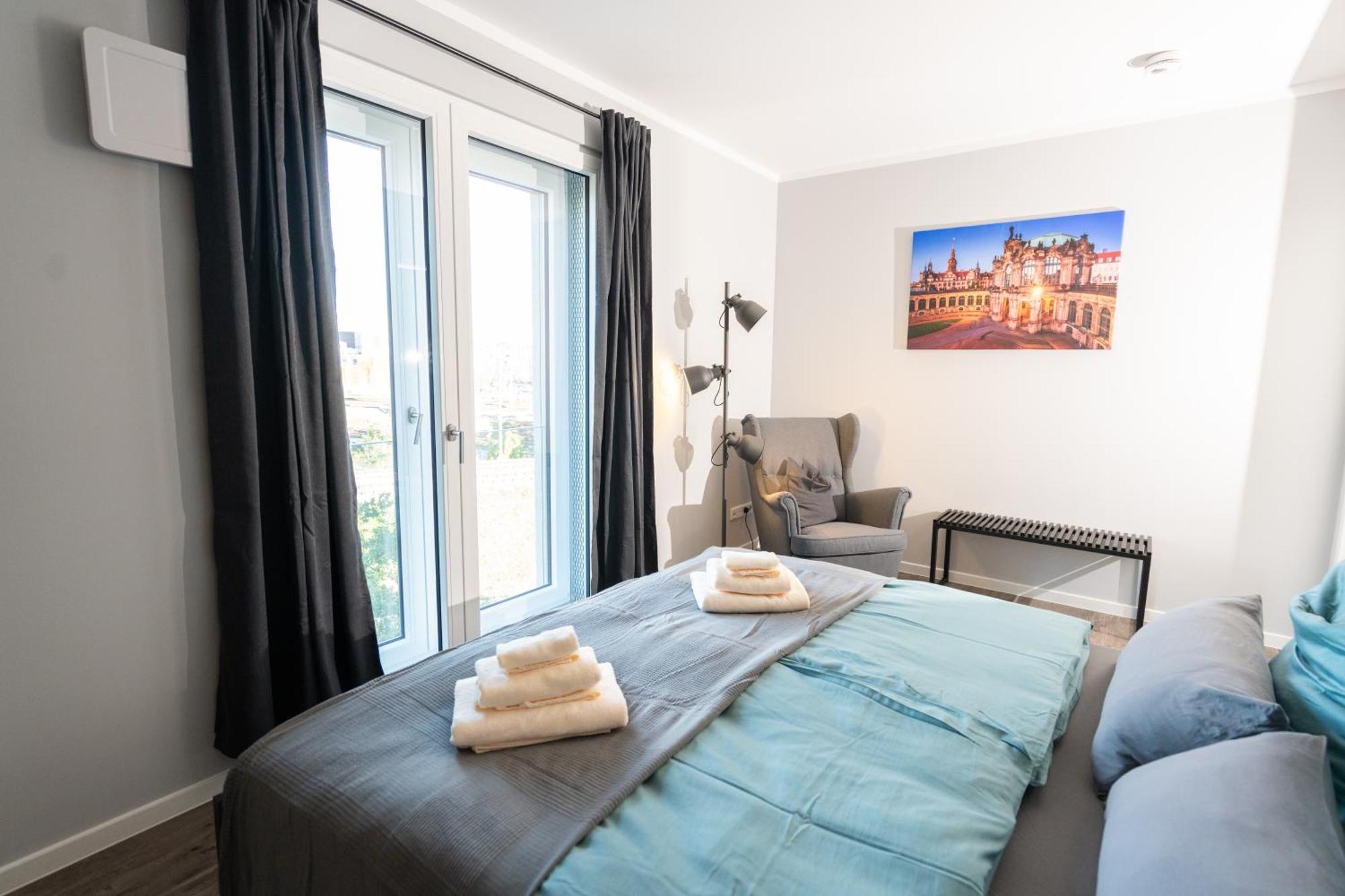 Supreme City Dream Mit Terrasse Und Parkplatz - 110M² Dresden Ngoại thất bức ảnh